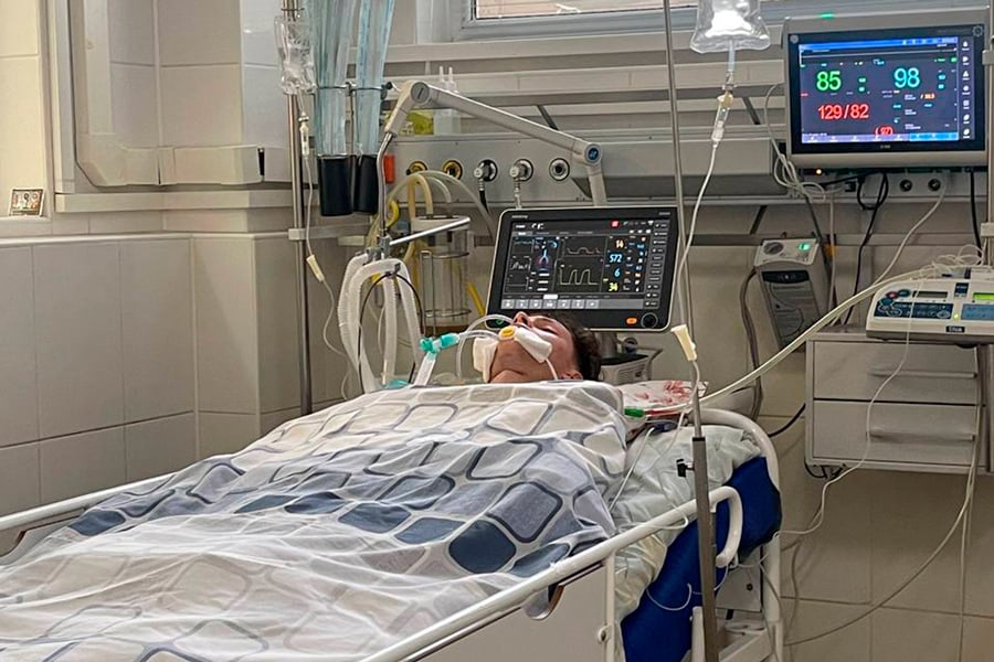 Она – из Дубая, он белорус. Как девушка из Дубая спасает парня после аварии