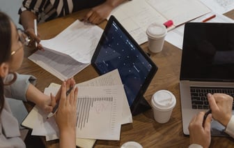 Экс-председателя правления корпорации China Everbright Group осудили на 12 лет за коррупцию