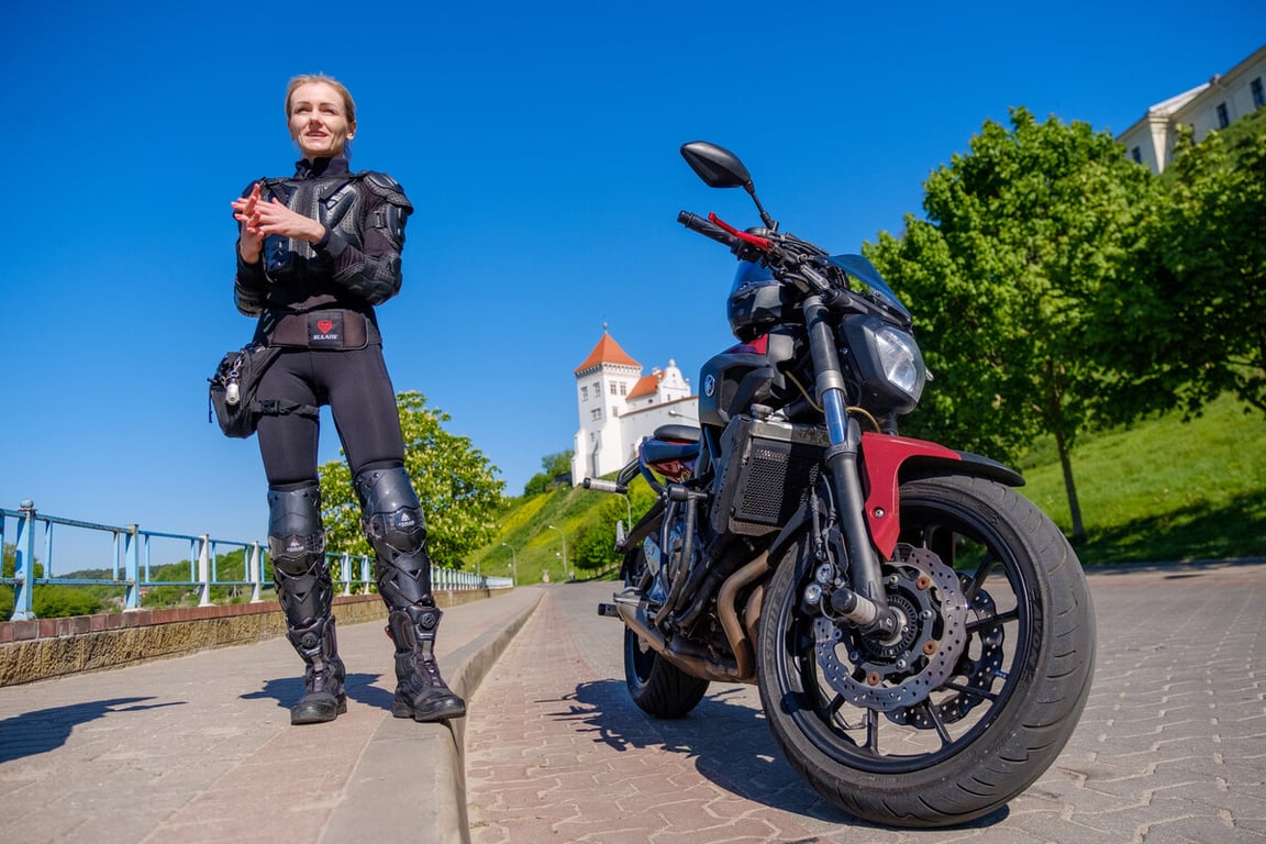 Белоруска рассказала об опыте езды на Yamaha FZ-07