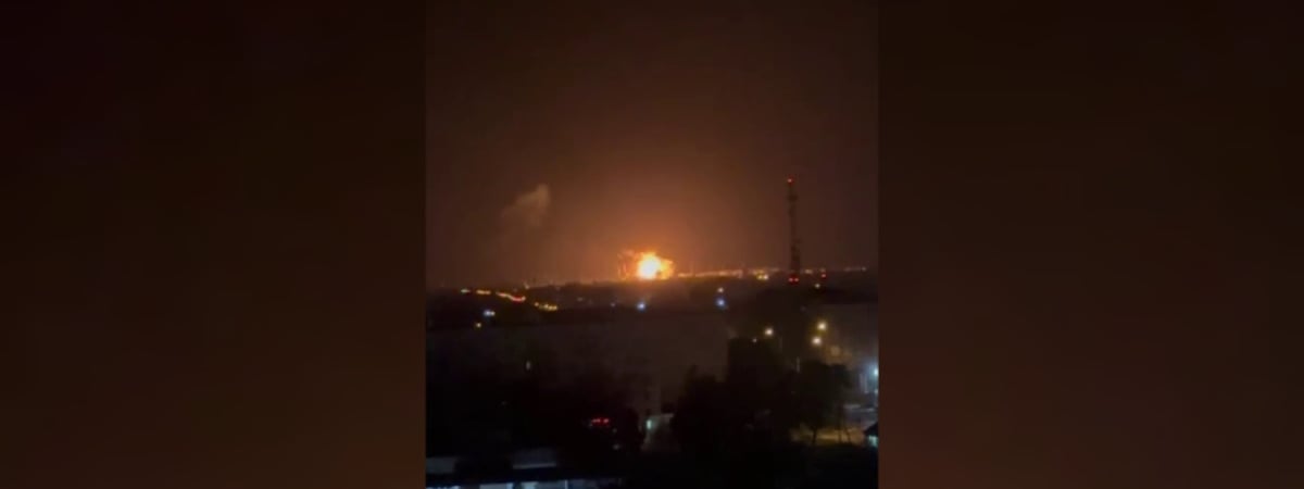 Атака дронов на российские НПЗ и военный аэродром в Краснодарском крае