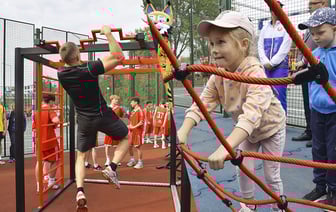 В Гомеле на улице Владимирова построили новую спортплощадку 