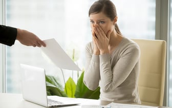 Суд обязал предприятие в Минске восстановить работницу, уволенную на испытательном сроке. Это как?