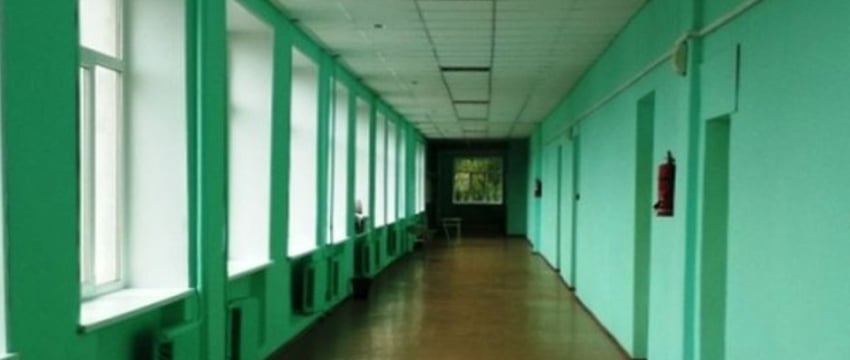 Работница школы пыталась скрыть прогулы
