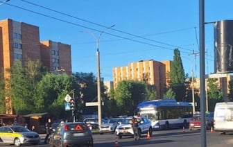 ДТП в Бресте: столкновение такси и легковушки