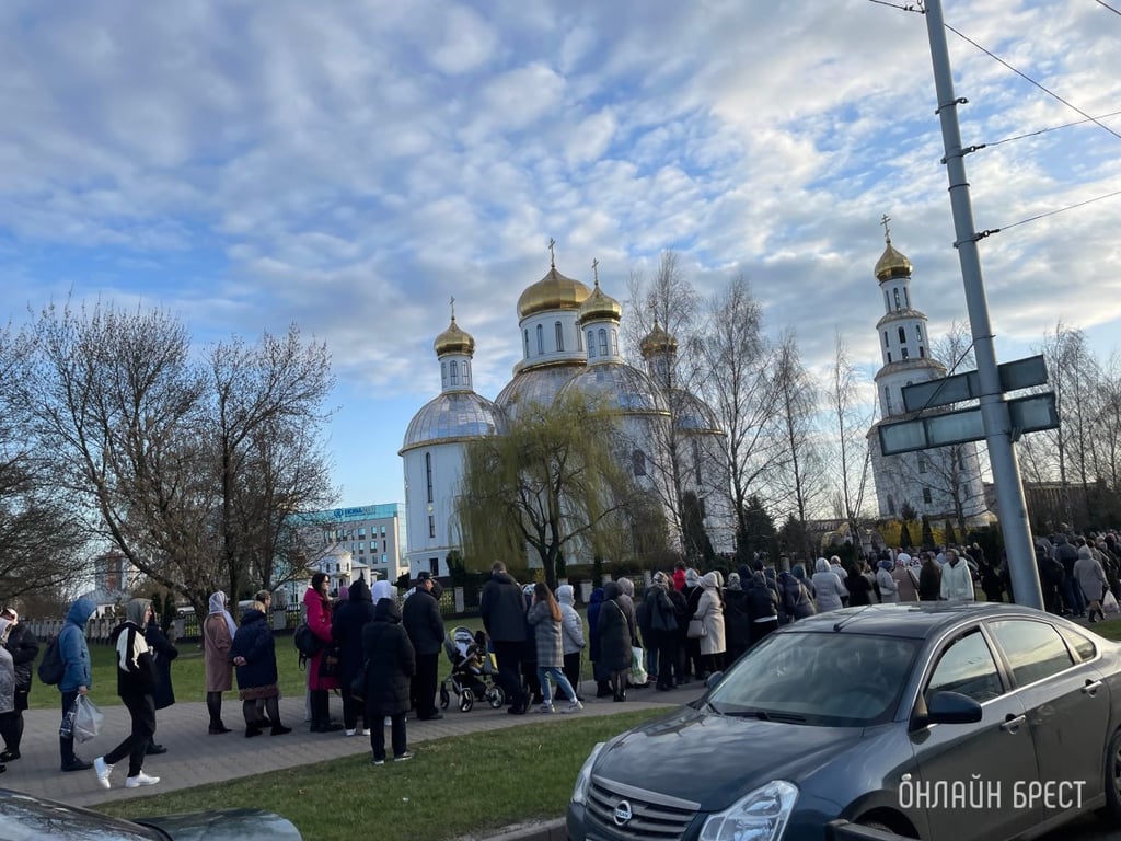 Праздничная литургия в честь прибытия ковчега с частицей Пояса Пресвятой Богородицы. Видеорепортаж из Бреста