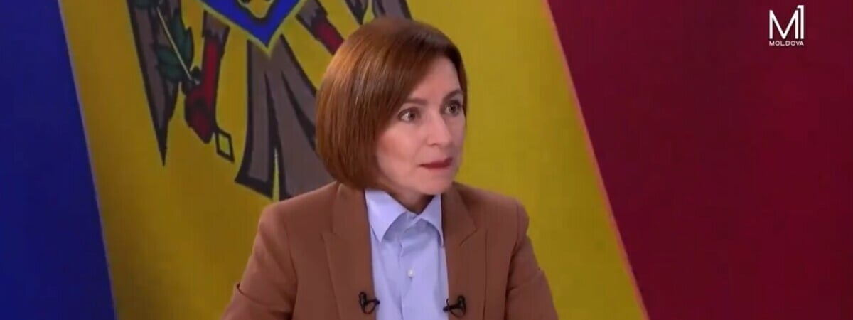 «У нас что-то интересное происходит» — На видео попало, как президент Молдовы в прямом эфире отреагировала на землетрясение — Видео