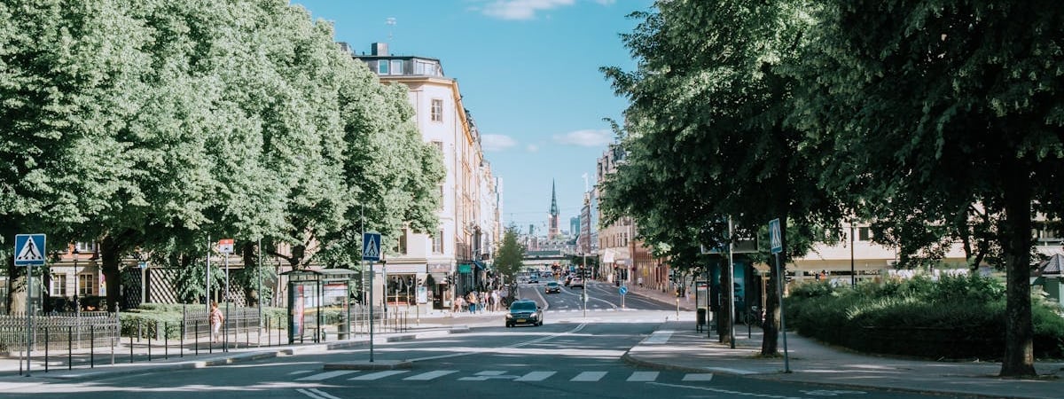 В РФ хотят законодательно запретить дискриминацию российских приложений в App Store