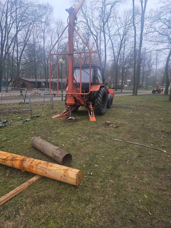 В Бресте установили новый масленичный столб