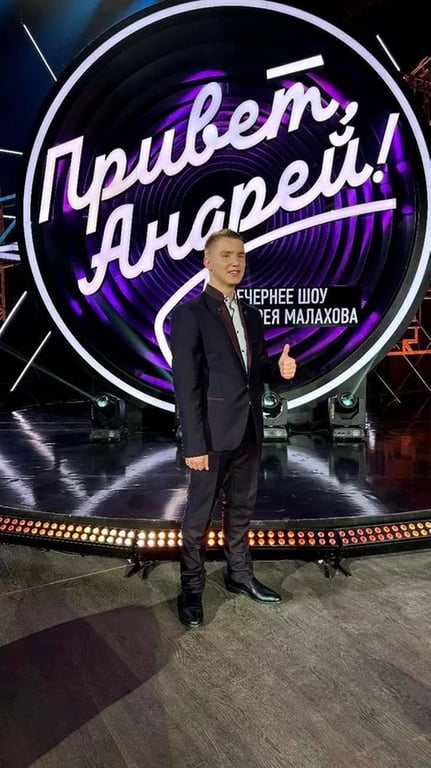 Родила в туалете и бросила: сын искал мать много лет и нашел у Малахова