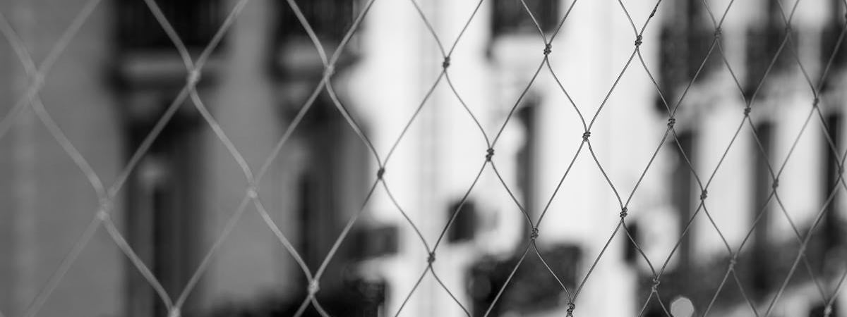 Инфляция в Аргентине упала до минимума за четыре года благодаря политике президента