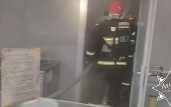 В Гродно загорелось кафе быстрого питания на Космонавтов