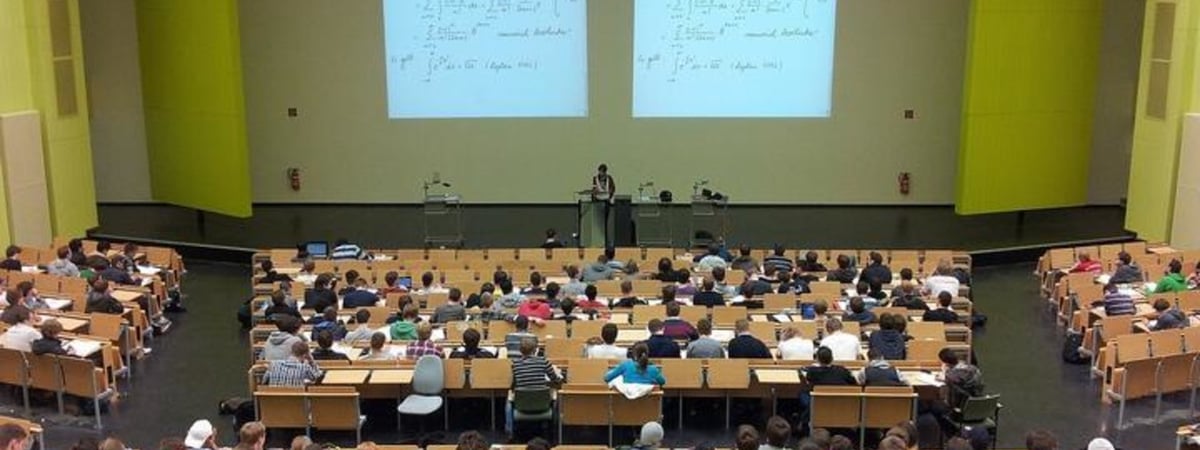 «Отчисление без возврата денег». Еще одной беларуске отказали в учебе в польском вузе