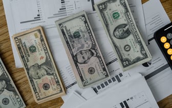 Беларусь лидирует по росту зарплат в ЕАЭС за 9 месяцев 2024 года