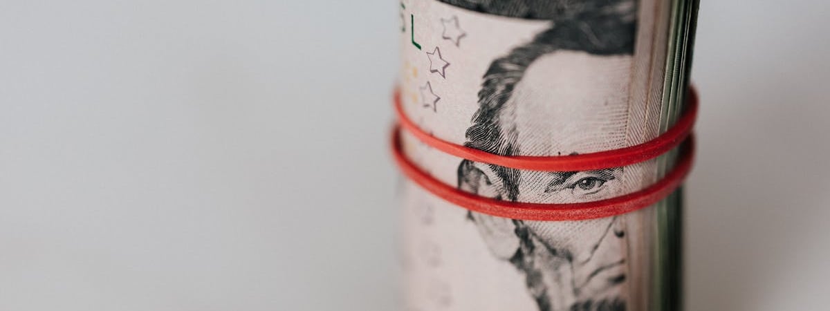 Банк Японии повысил ключевую ставку впервые с 2007 года