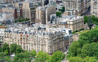 Парижане на референдуме поддержали предложение сделать 500 улиц пешеходными