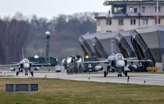 Швеция перебросила в Польшу «убийц» российских СУ. Зачем?