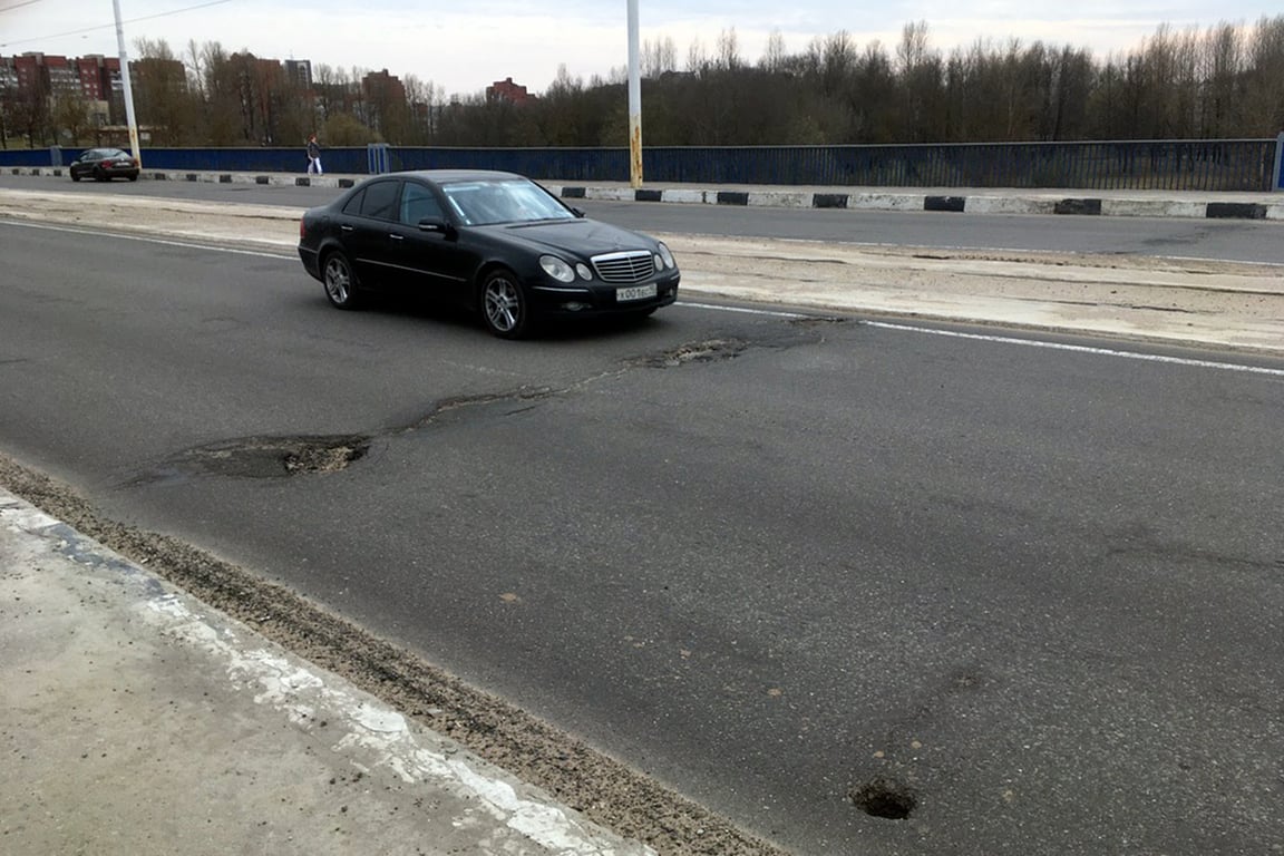 Юбилейный мост в Витебске. Фото Сергея Серебро