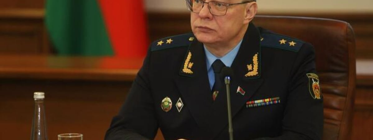 Генпрокурор: Уехавшим беларусам вернуться на родину через комиссию по возвращению мешают западные кураторы
