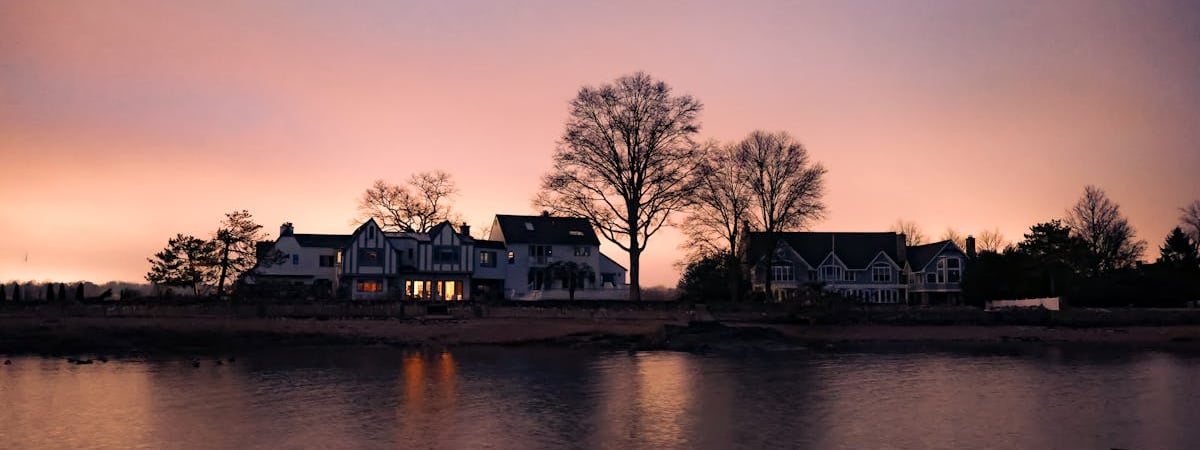 США приостановили поставки оружия Израилю из-за военной операции в Рафахе