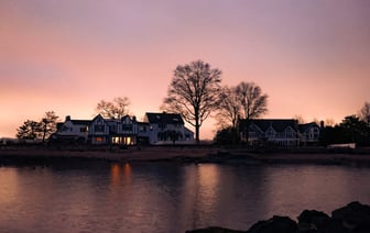 США приостановили поставки оружия Израилю из-за военной операции в Рафахе