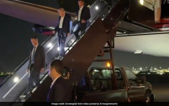 Дональда Трампа увидели впервые после инцидента со стрельбой на митинге