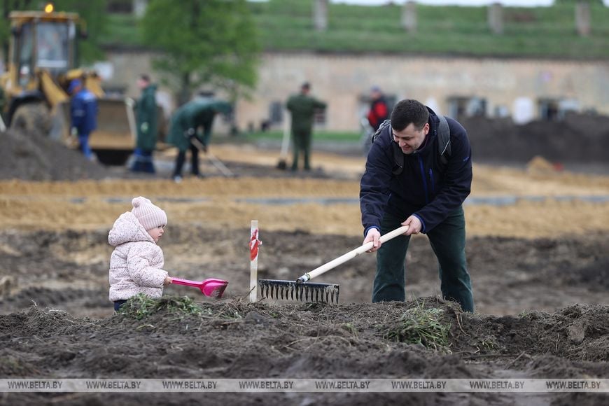 Республиканский субботник проходит в Бресте