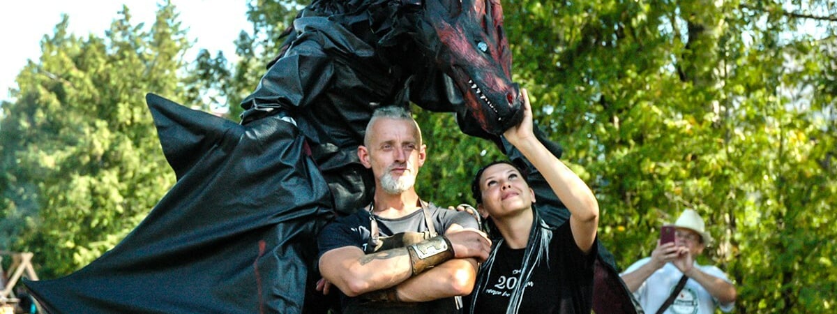 Шаманы, этно-музыка и цирк из огня. Белорусов позвали на «самый мистический фестиваль». Где и сколько стоит?