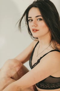 Foto de perfil de Ana 21 anos Castanho de Limerick - Euro Escorts