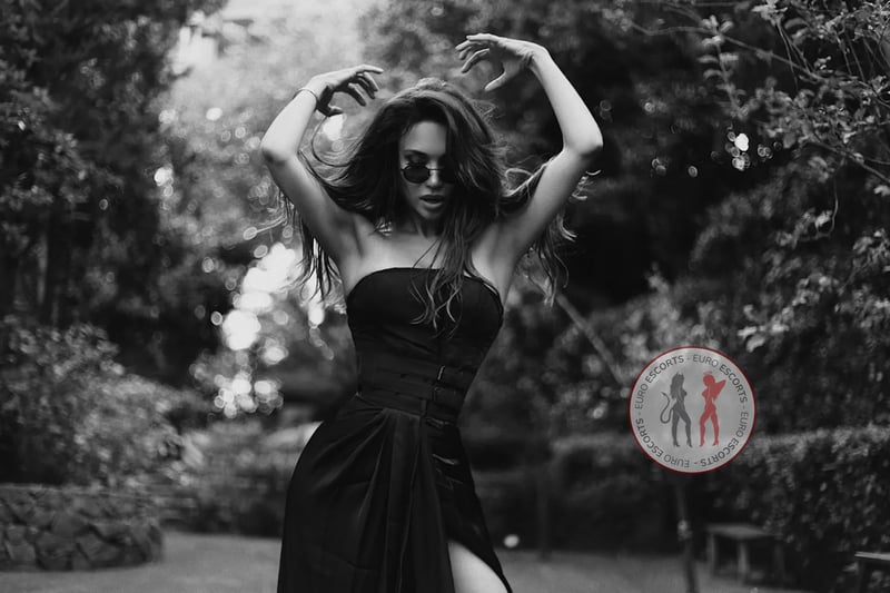 Foto de Natália 30 anos Castanho de Salvador - Euro Escorts