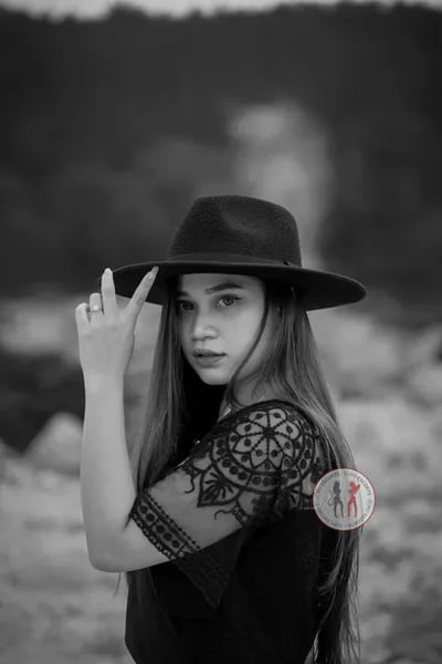 Foto de Ana 43 anos Castanho de Bari - Euro Escorts
