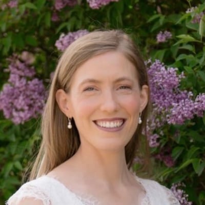 Nicole C.