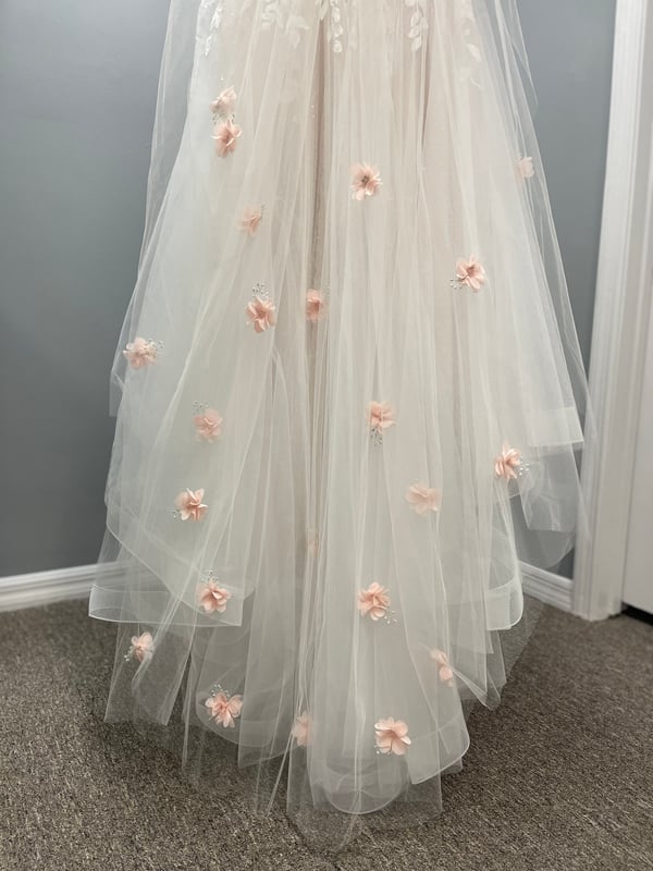 Wedding Dress · Hemming
