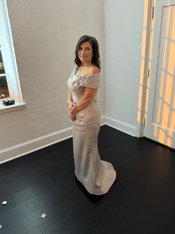 Wedding Dress · Hemming