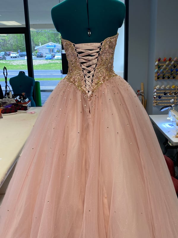 Bridesmaid Dress · Hemming