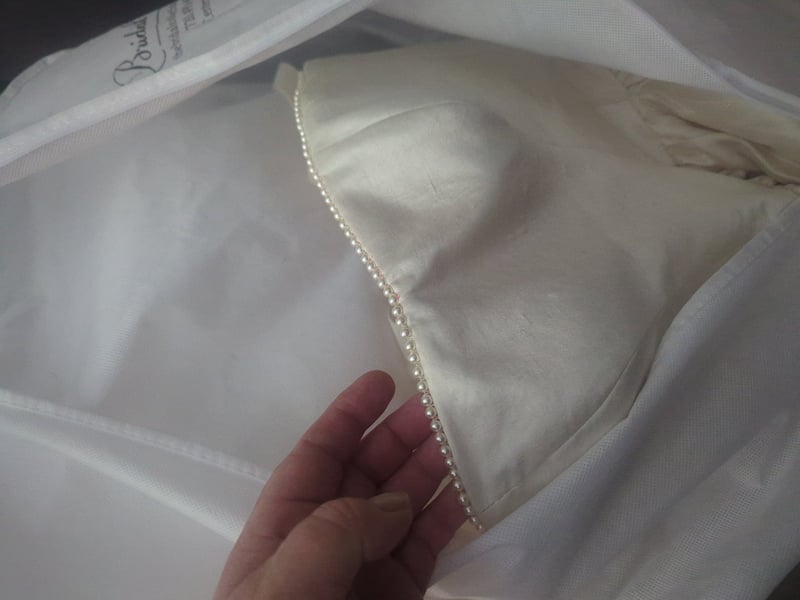 Wedding Dress · Hemming