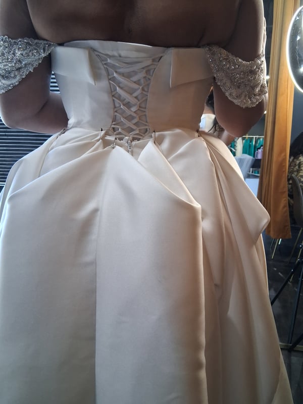 Wedding Dress · Hemming