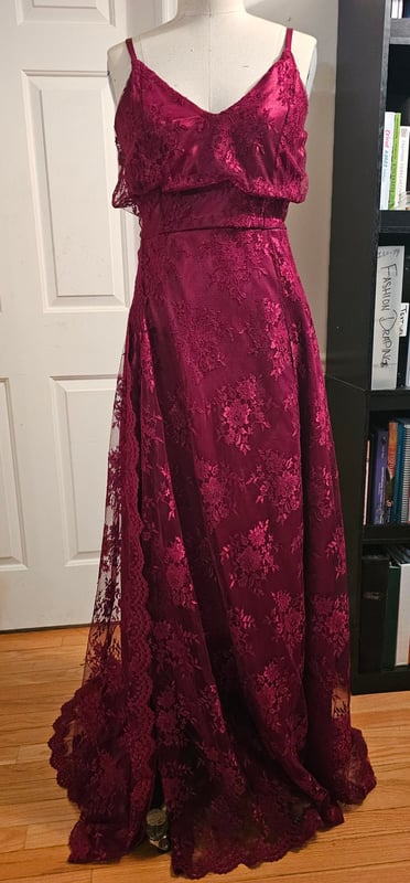Wedding Dress · Hemming