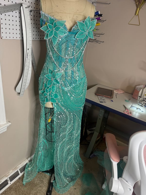 Wedding Dress · Hemming