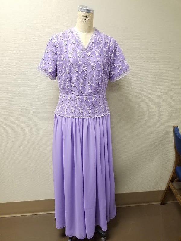 Wedding Dress · Hemming