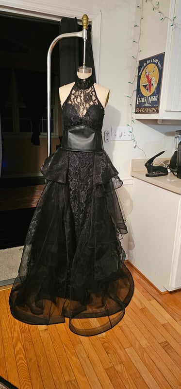 Wedding Dress · Hemming