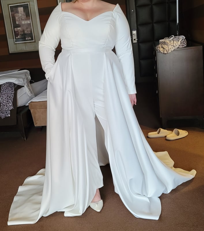 Wedding Dress · Hemming