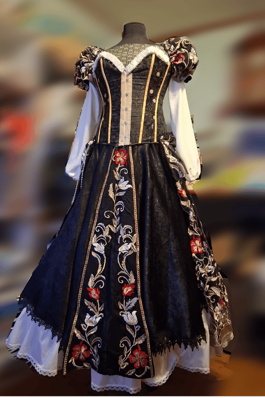 Wedding Dress · Hemming