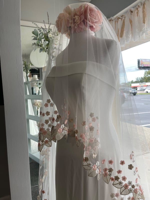 Wedding Dress · Hemming