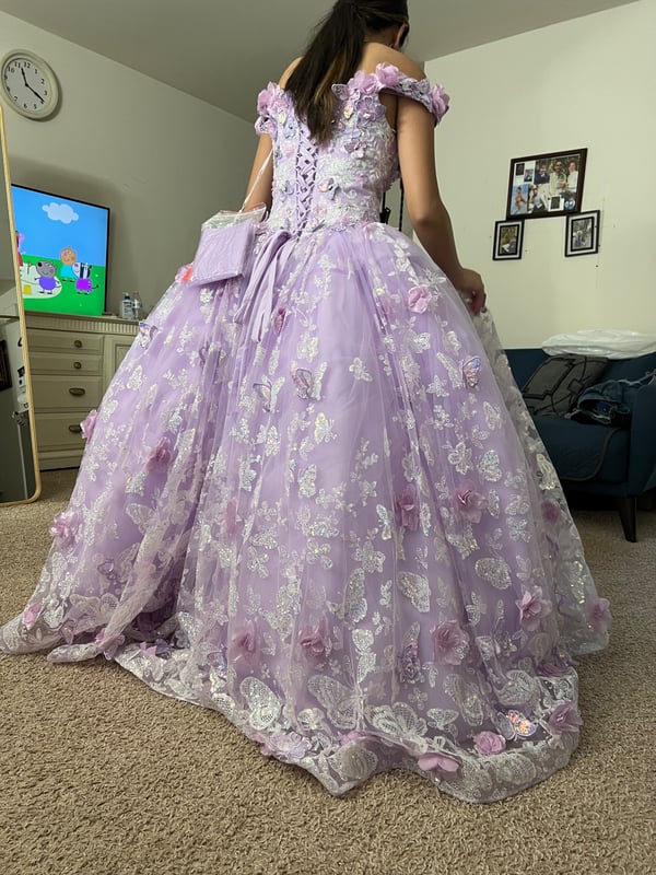 Wedding Dress · Hemming