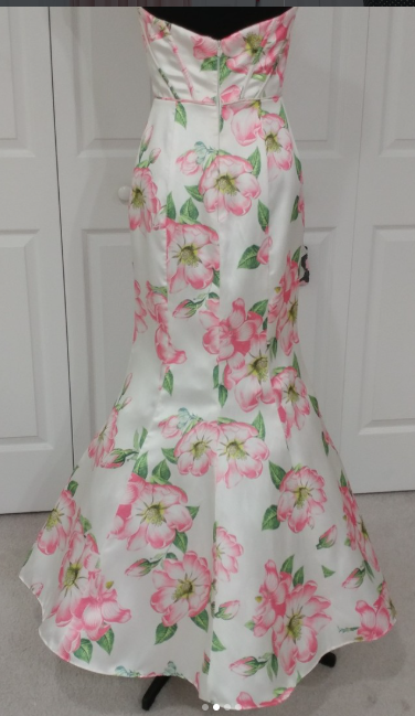 Wedding Dress · Hemming