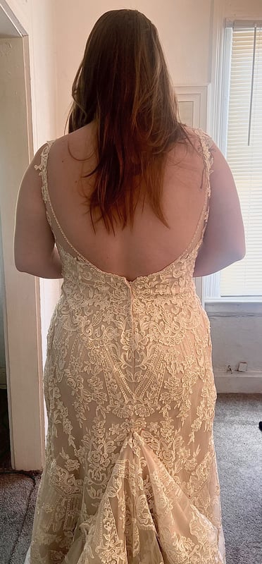 Wedding Dress · Hemming