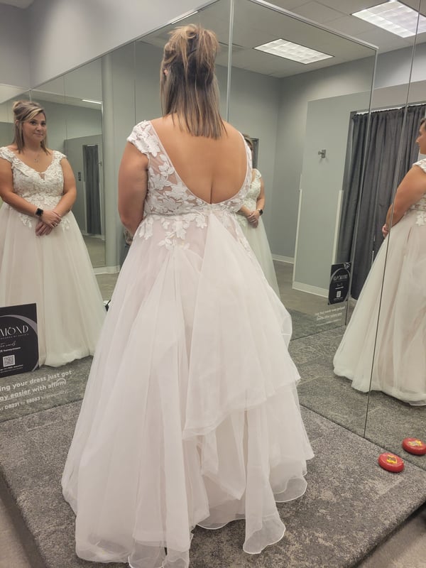 Wedding Dress · Hemming