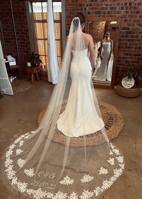 Wedding Dress · Hemming