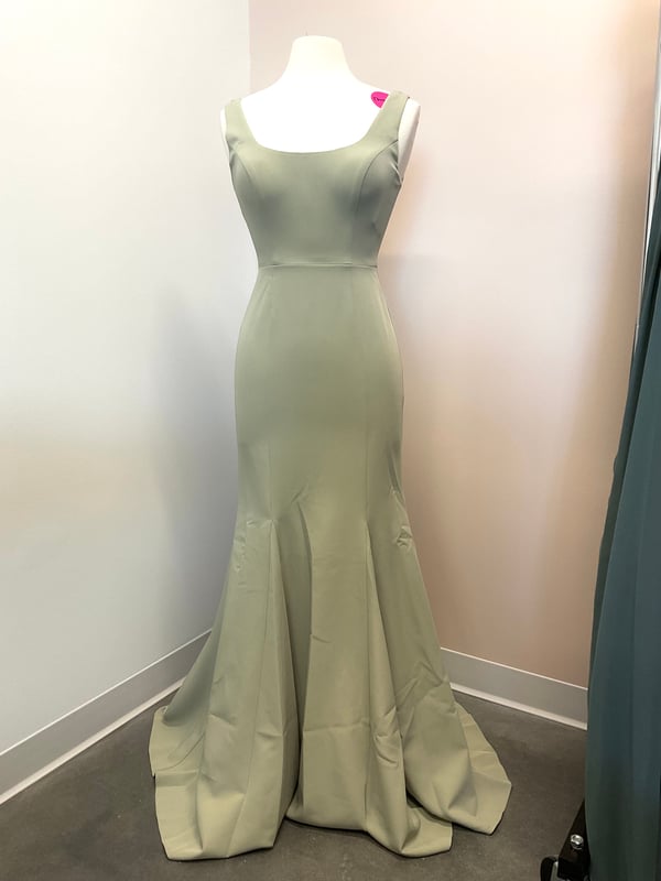 Wedding Dress · Hemming