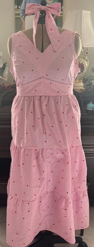 Wedding Dress · Hemming
